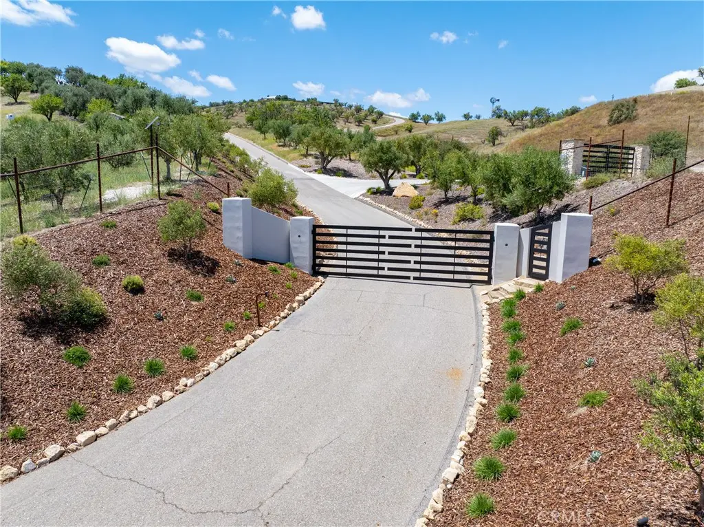 0 Calle Almendra, Paso Robles, CA — listing photo 1