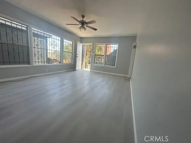 Residential Lease for rent at 8811 S Budlong, Los Angeles, Los Angeles County, CA featuring 1 bed and 1 bath