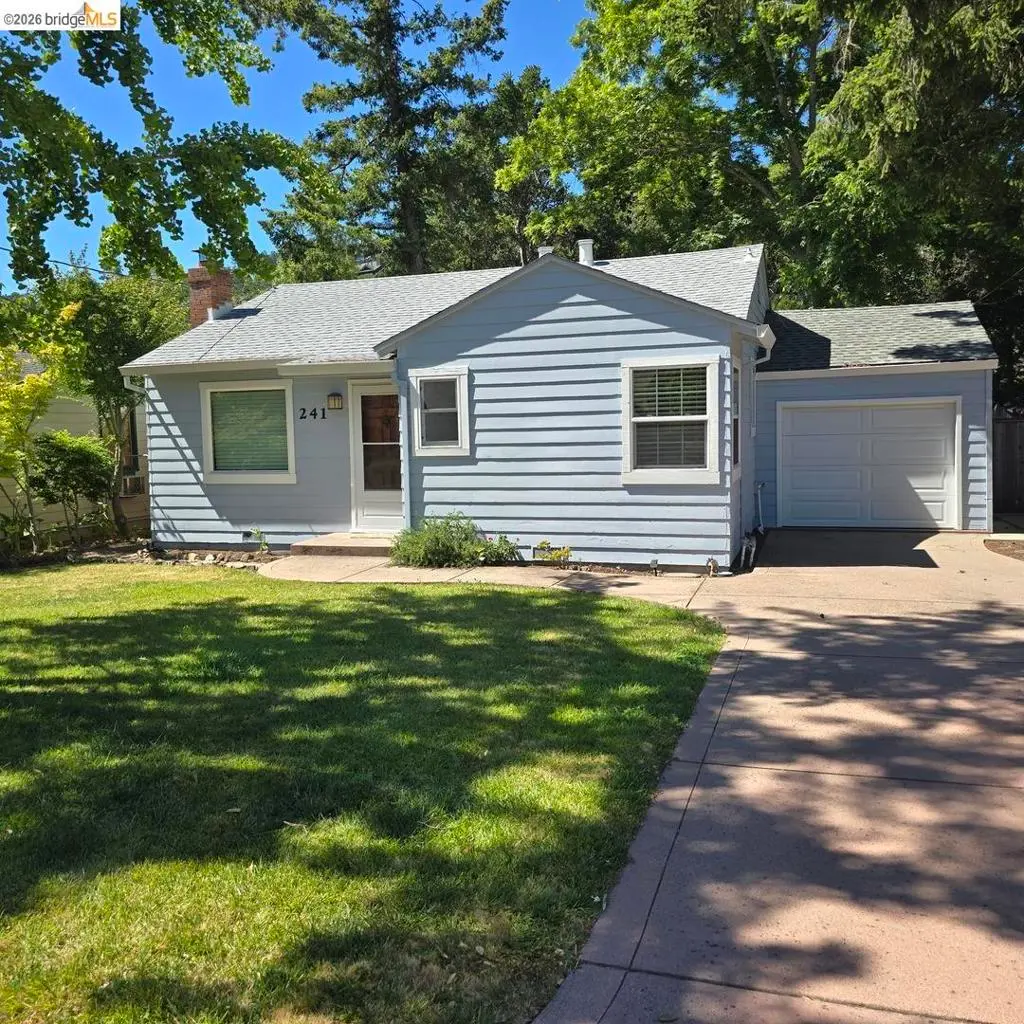 Single Family Residence for sale at 241 Humboldt ST, San Rafael, CA featuring 2 beds and 1 bath