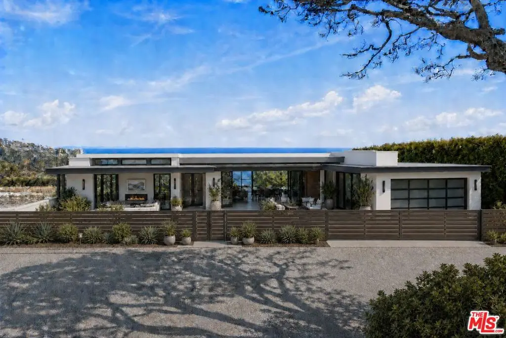 3442 Cloudcroft Drive, Malibu, CA — listing photo 1