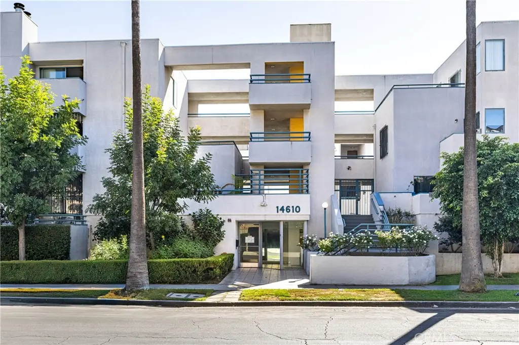 14610 Erwin 212, Van Nuys, CA — listing photo 1