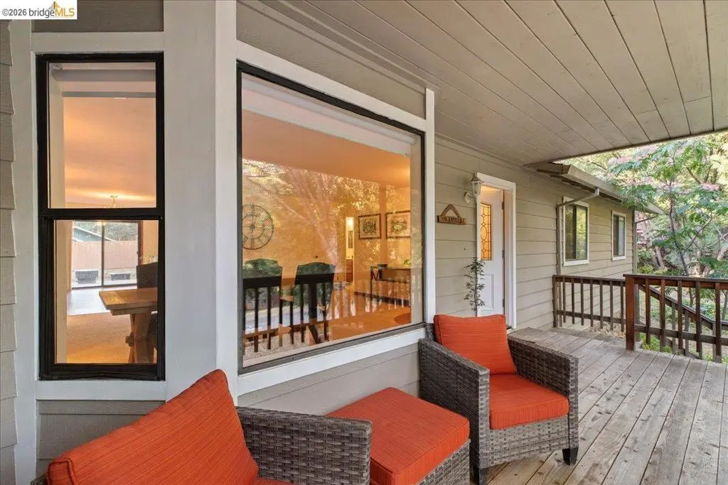 Single Family Residence for sale at 21787 Crystal Lake Dr, Sonora, CA featuring 3 beds and 2 baths