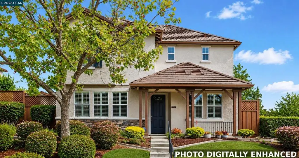 586 Dutch Elm Dr, Hercules, CA — listing photo 1