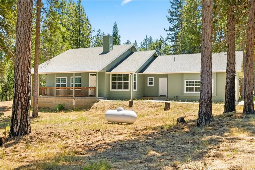 Single Family Residence for sale at 13159 Mullen Way, Oroville, CA featuring 3 beds and 3 baths