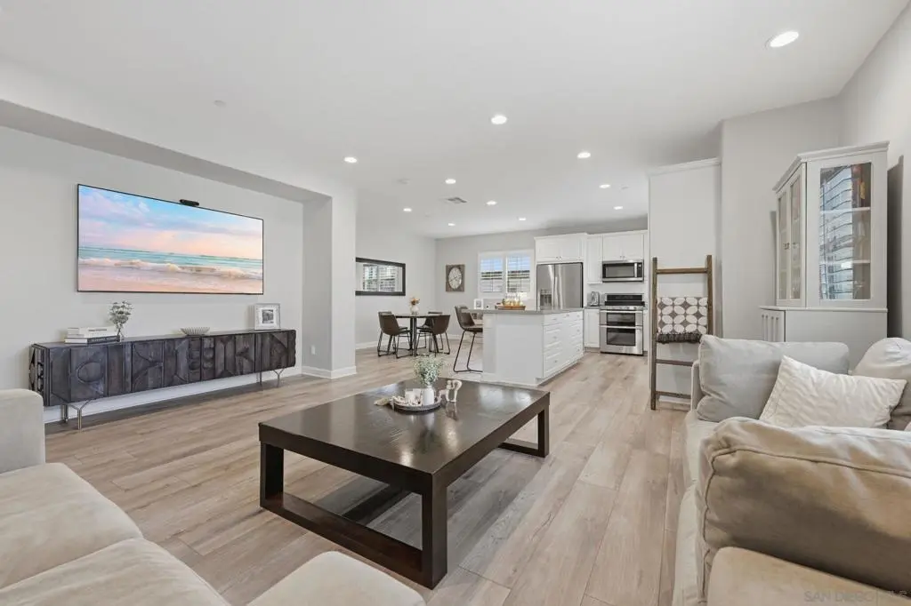 931 Slate Street, San Marcos, CA — listing photo 1