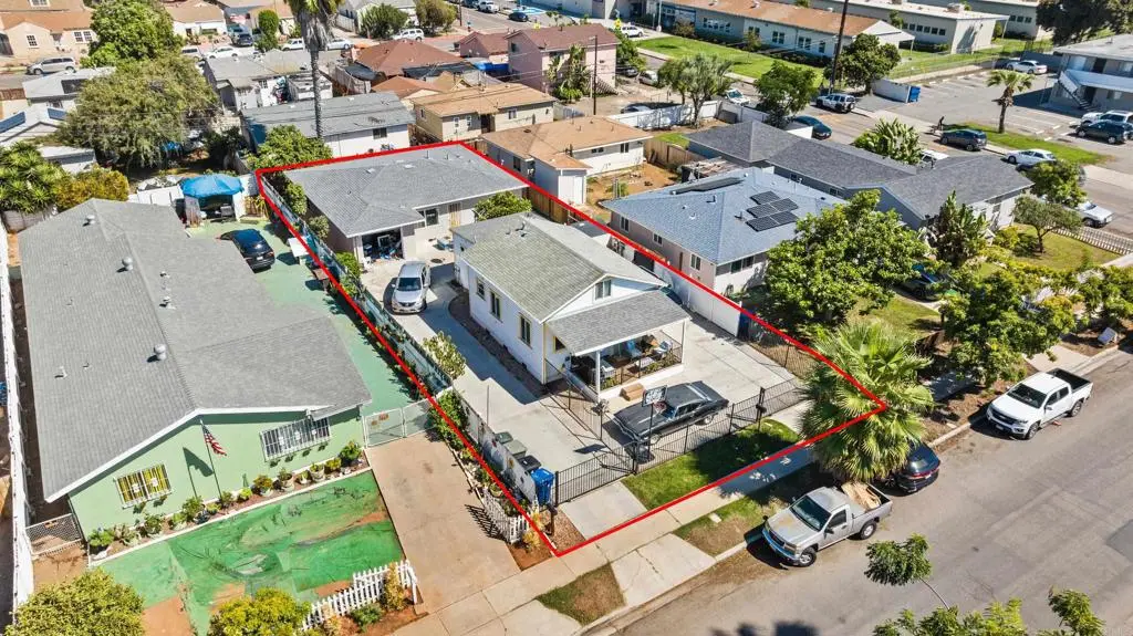 Residential Income for sale at 139 1/2 Woodlawn Avenue, Chula Vista, CA