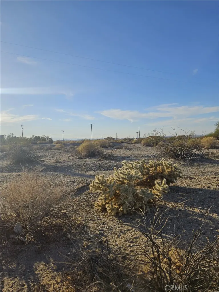 7024 Broad Avenue, 29 Palms, CA — listing photo 1