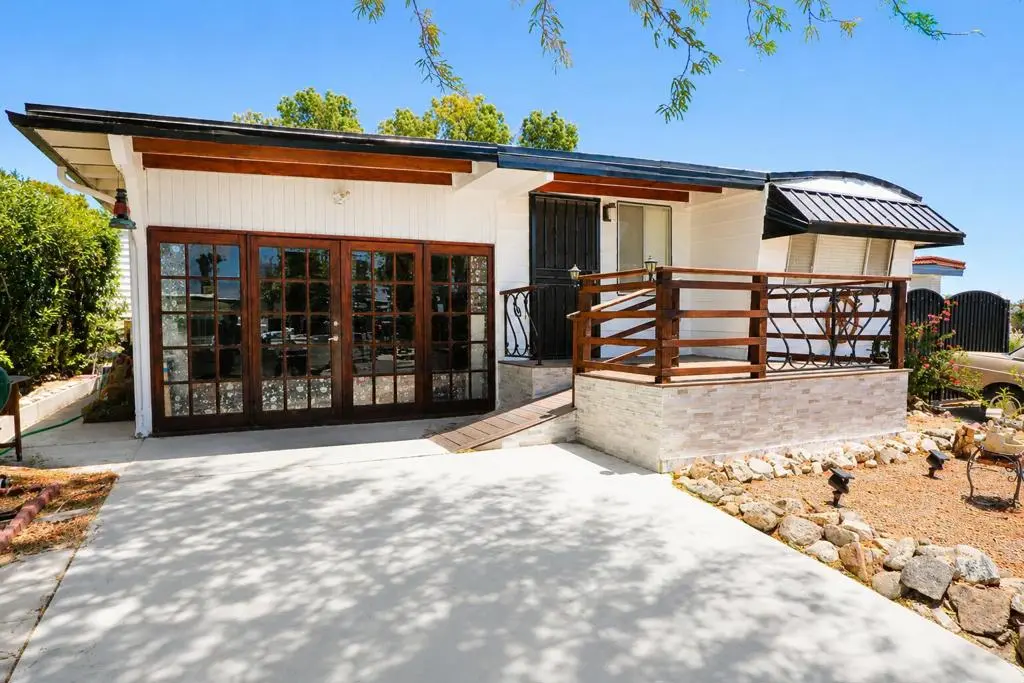 Residential Lease for rent at 69360 Poolside Drive, Desert Hot Springs, Riverside County, CA featuring 2 beds and 2 baths