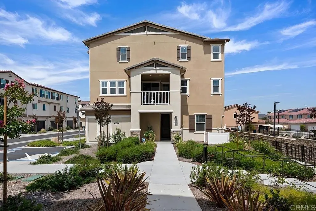 Condominium for sale at 8654 Amherst, Santee, CA featuring 4 beds and 4 baths