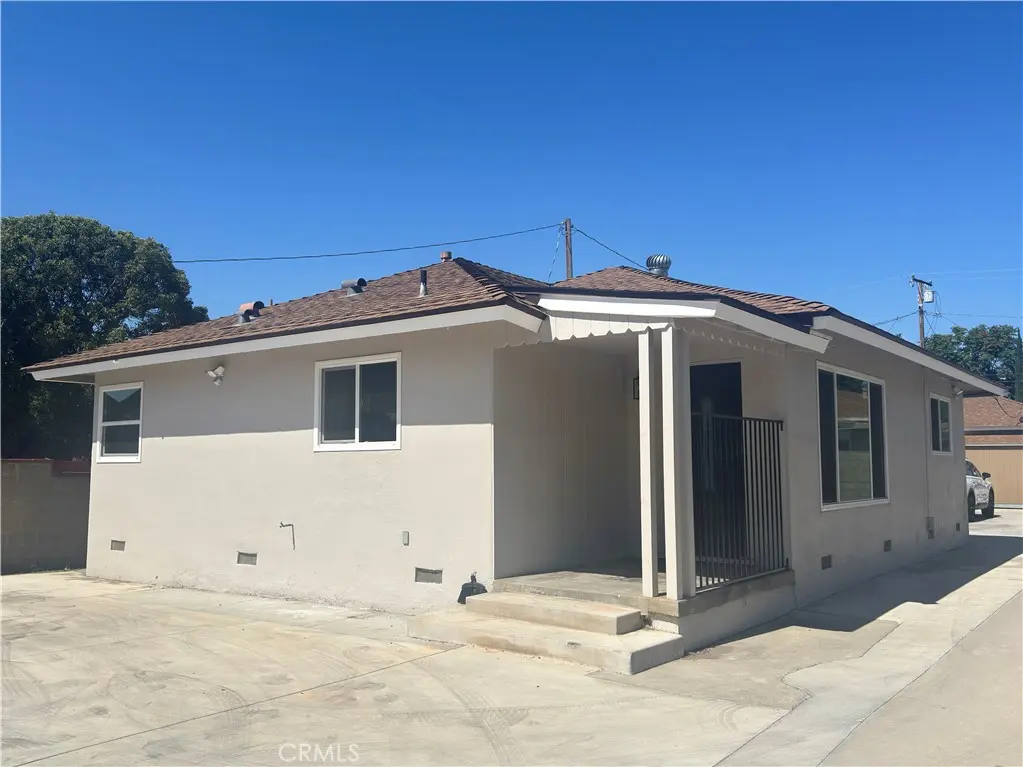 Residential Lease for rent at 5830 N Vista Street, San Gabriel, Los Angeles County, CA featuring 3 beds and 2 baths