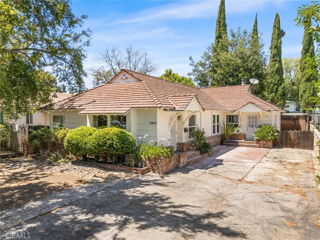 Single Family Residence for sale at 10559 Camarillo, Los Angeles, CA featuring 4 beds and 2 baths