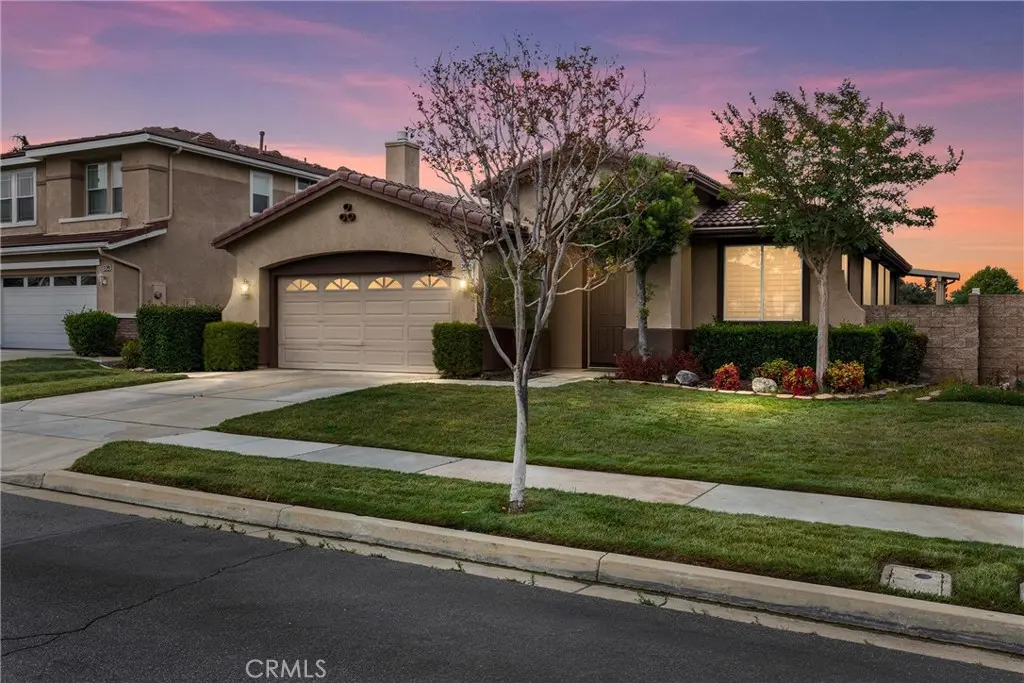34301 Sherwood, Yucaipa, CA — listing photo 1