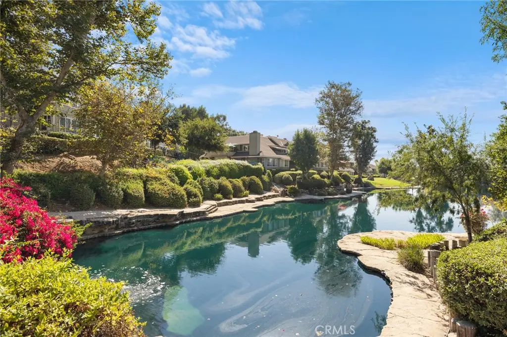 Condominium for sale at 1083 Lakeview, Azusa, CA featuring 2 beds and 2 baths