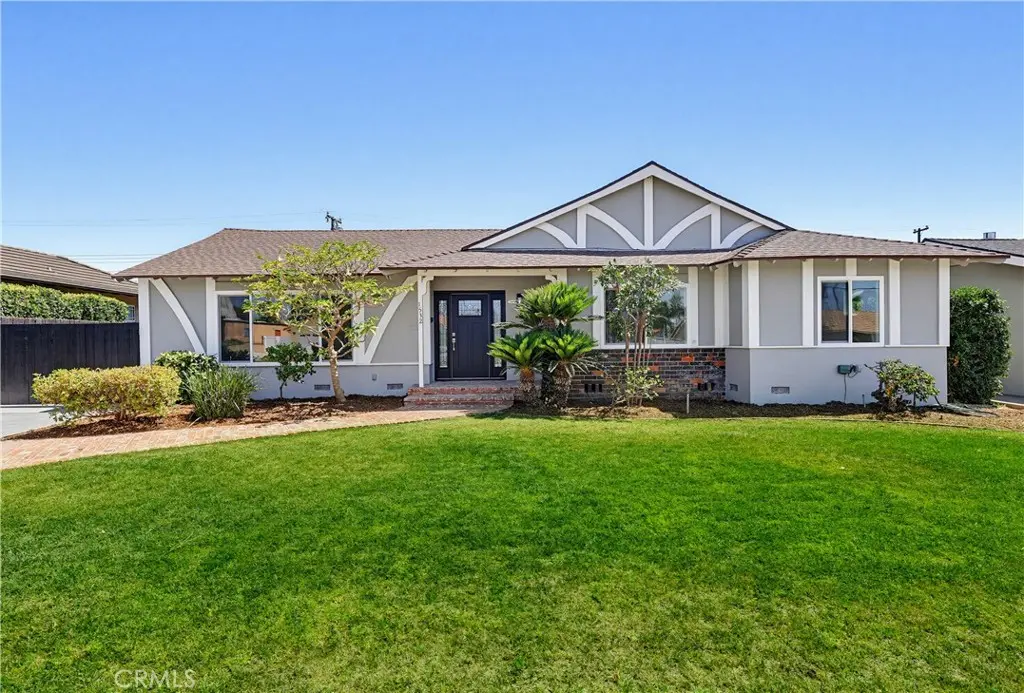 Single Family Residence for sale at 1532 E Old Badillo, Covina, CA featuring 3 beds and 3 baths