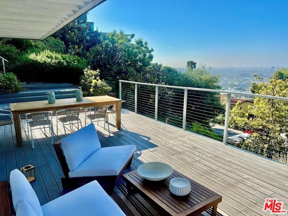 Single Family Residence for rent at 8376 Hollywood Boulevard, Los Angeles, CA featuring 3 beds and 3 baths