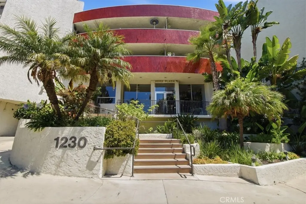 Condominium for sale at 1230 Horn Ave 402, West Hollywood, CA featuring 1 bed and 1 bath