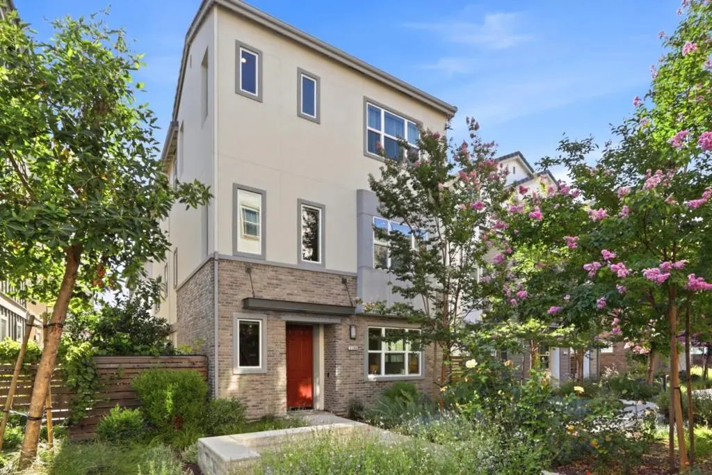 Single Family Residence for sale at 2166 Pastoral Loop, San Jose, CA featuring 4 beds and 4 baths