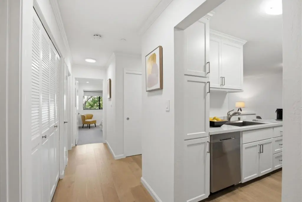 226 W Edith Avenue 33, Los Altos, CA — listing photo 1