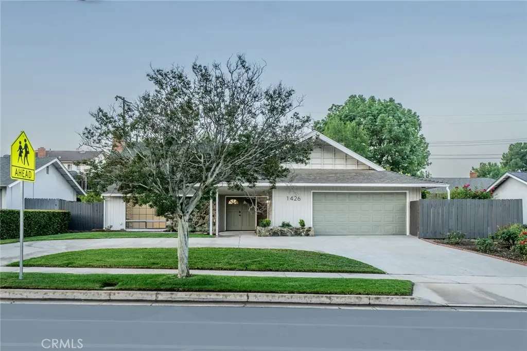 1426 5th, Redlands, CA — listing photo 1