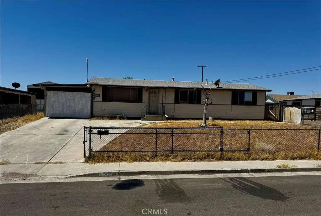 2045 Desoto Street, Needles, CA — listing photo 1