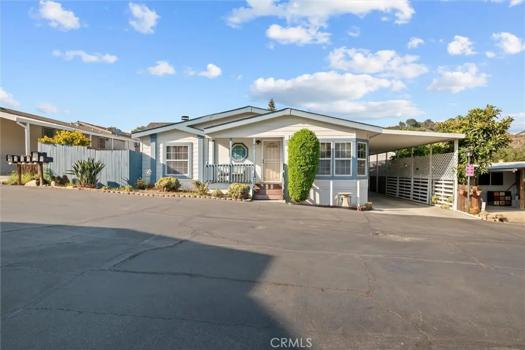 3909 Reche Rd 82, Fallbrook, CA — listing photo 1