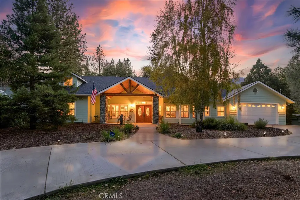 39367 Pine Ridge Road, Oakhurst, CA — listing photo 1