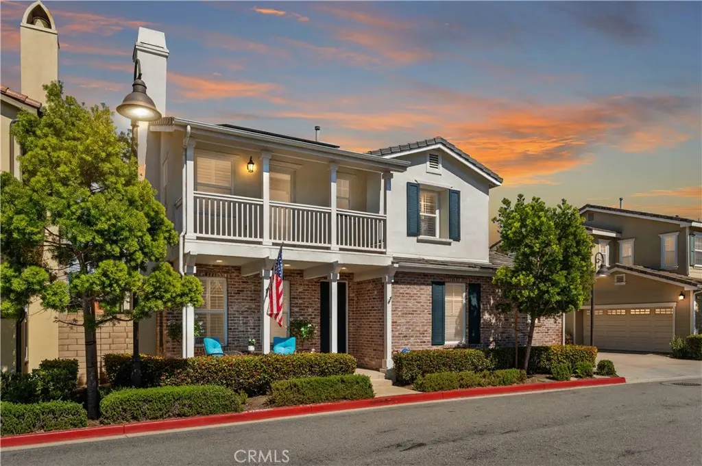 Single Family Residence for sale at 2520 Cornerstone Lane, Costa Mesa, CA featuring 4 beds and 3 baths