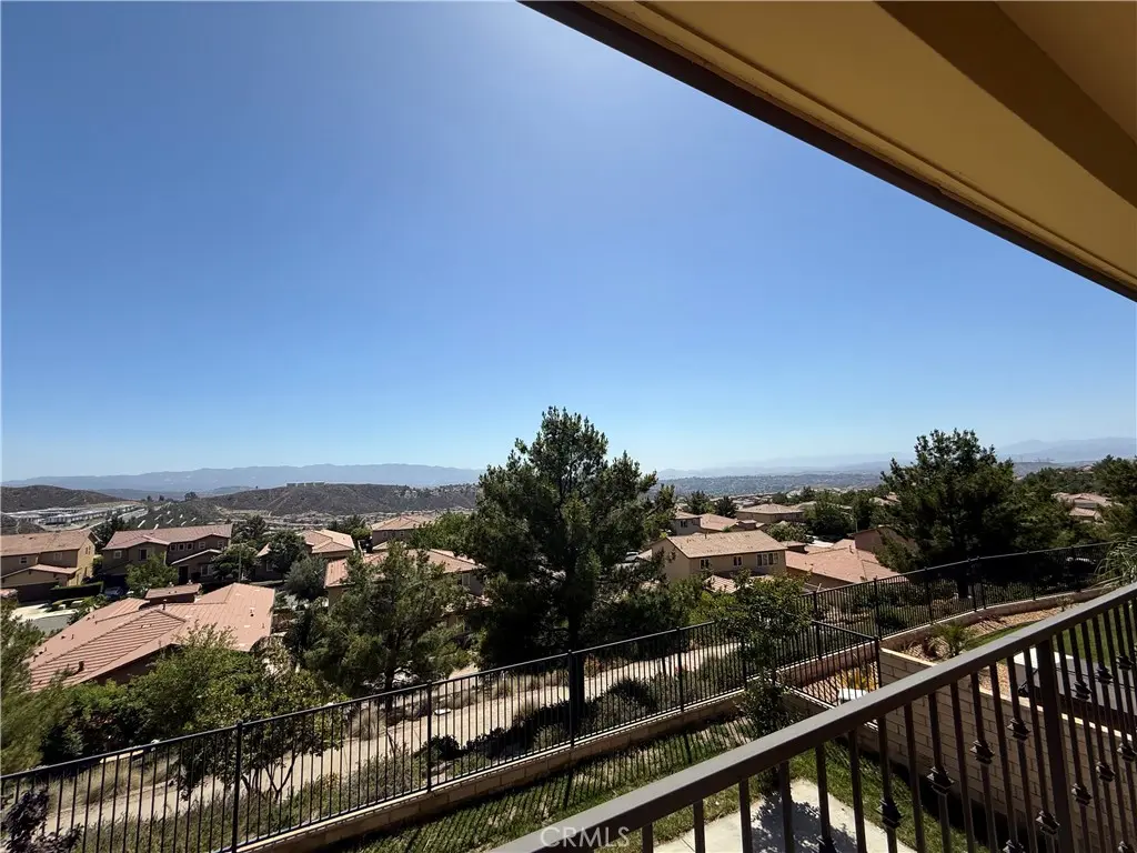 Residential Lease for rent at 19042 Martino Court, Canyon Country, Los Angeles County, CA featuring 5 beds and 4 baths