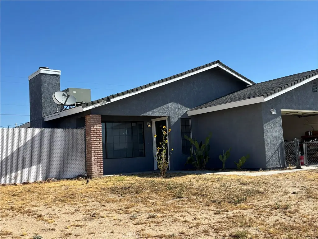 10611 Garibaldi, California City, CA — listing photo 1