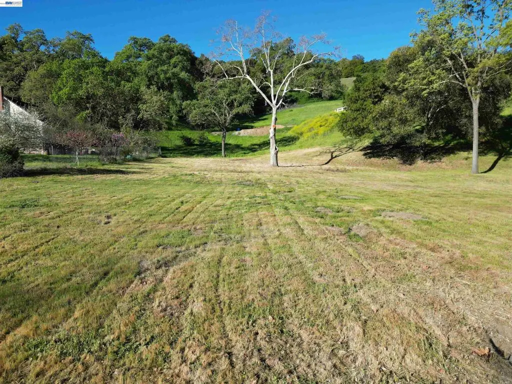 8278 Sassafras Court, Pleasanton, CA — listing photo 1