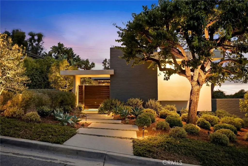 Single Family Residence for sale at 6085 Woodfern Drive, Rancho Palos Verdes, CA featuring 4 beds and 4 baths