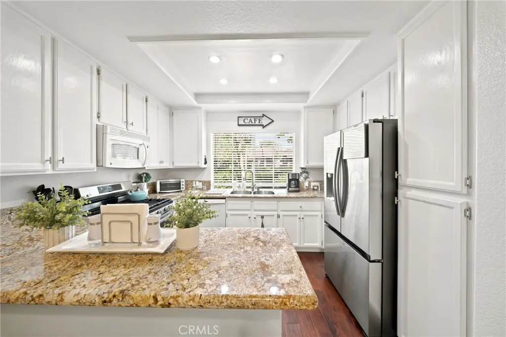 Condominium for sale at 138 Via Contento, Rancho Santa Margarita, CA featuring 2 beds and 2 baths