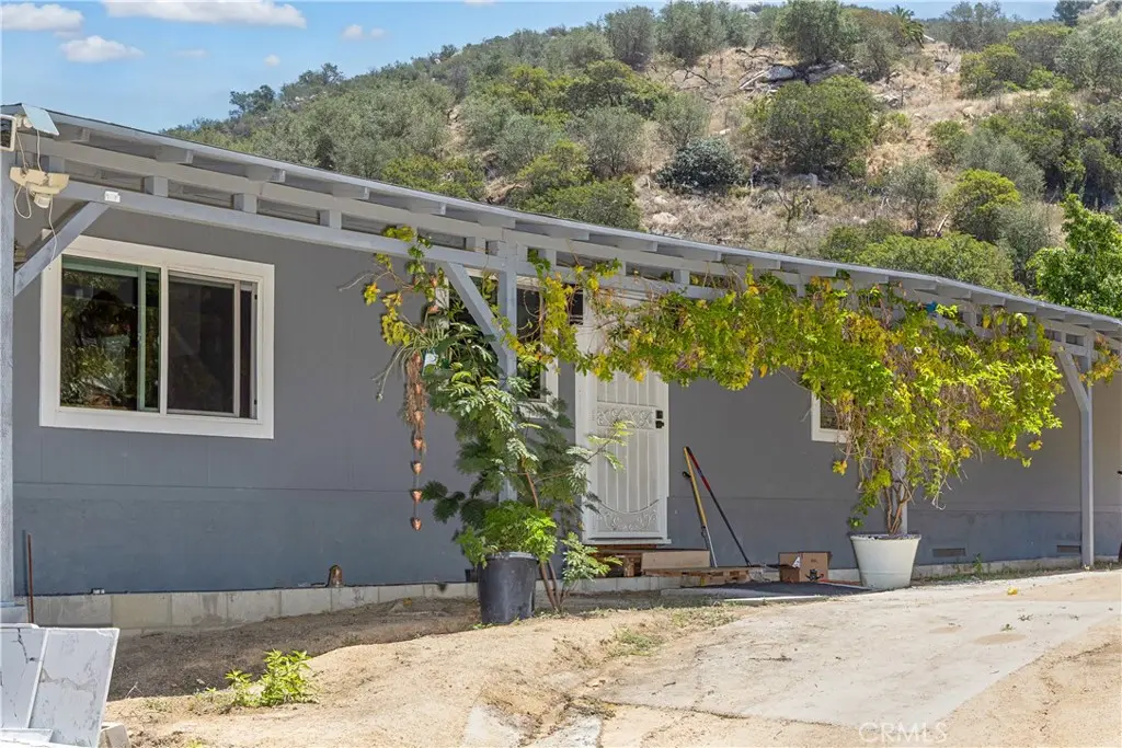 39018 Jubilee, Fallbrook, CA — listing photo 1