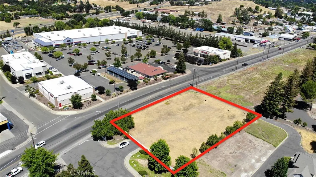 1930 S Main Street, Lakeport, CA — listing photo 1