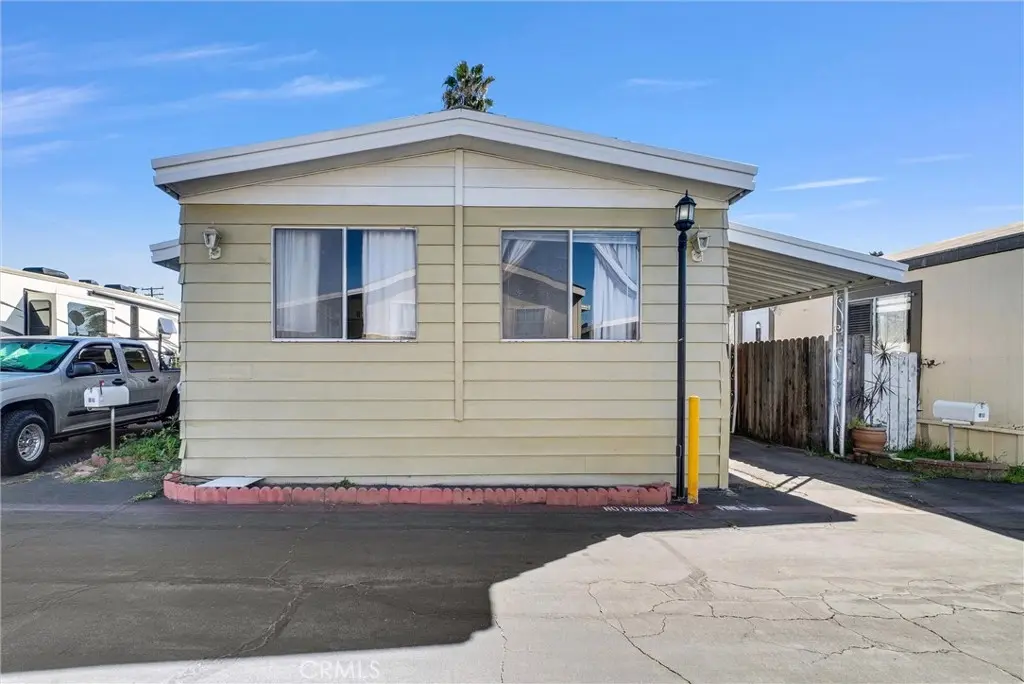 716 N Grand Ave. D7, Covina, CA — listing photo 1