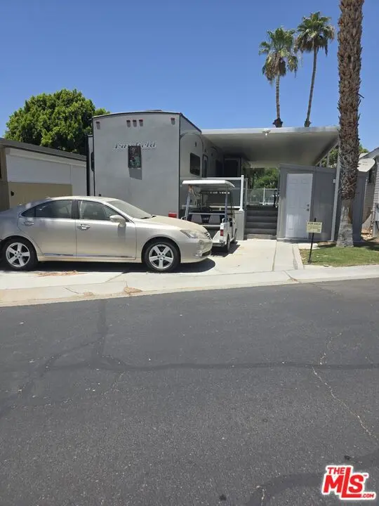 Manufactured In Park for sale at 84136 Avenue 44 667, Indio, CA featuring 1 bed and 1 bath