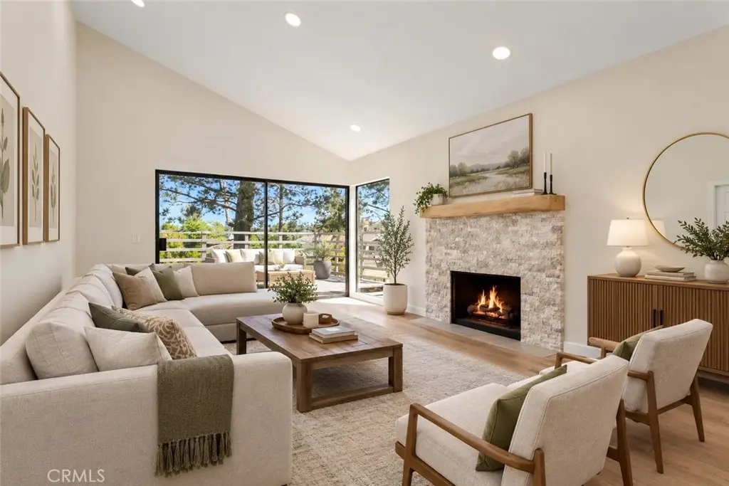 6595 E Paseo Murillo, Anaheim Hills, CA — listing photo 1