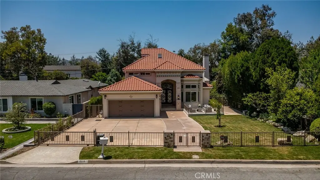 Single Family Residence for sale at 4619 Daleridge Road, La Canada Flintridge, CA featuring 5 beds and 5 baths