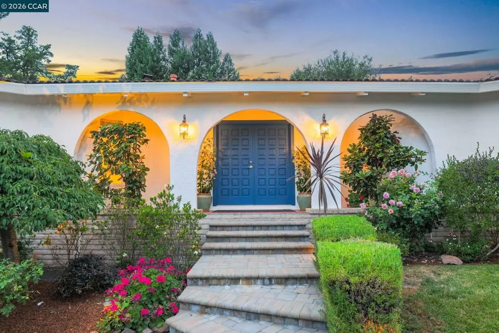 Single Family Residence for sale at 10 Darnby Ct, Orinda, CA featuring 4 beds and 3 baths