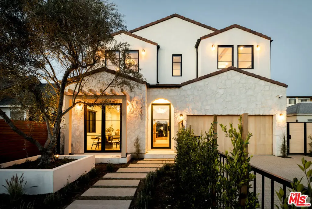 Residential Lease for rent at 1008 S Bundy Drive, Los Angeles, Los Angeles County, CA featuring 4 beds and 6 baths