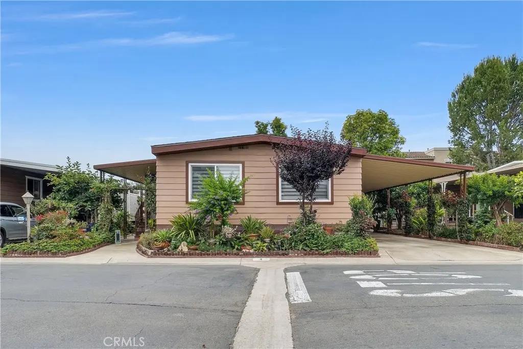 11250 Beach 4, Stanton, CA — listing photo 1