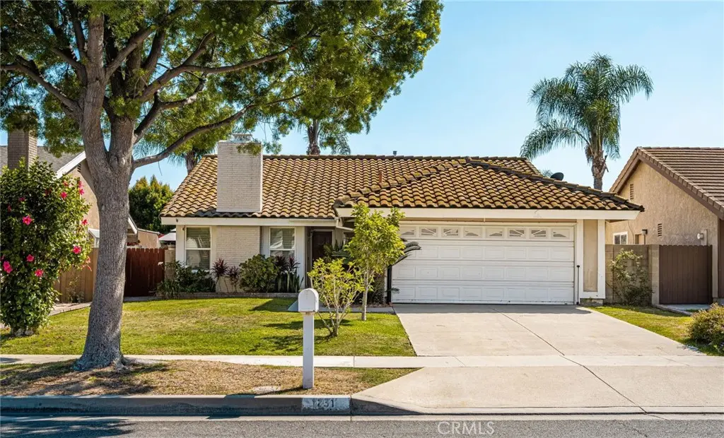 Single Family Residence for sale at 1231 N Dolores, Anaheim, CA featuring 3 beds and 2 baths