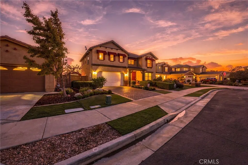 Single Family Residence for sale at 221 Pomegranate Street, San Jacinto, CA featuring 3 beds and 3 baths