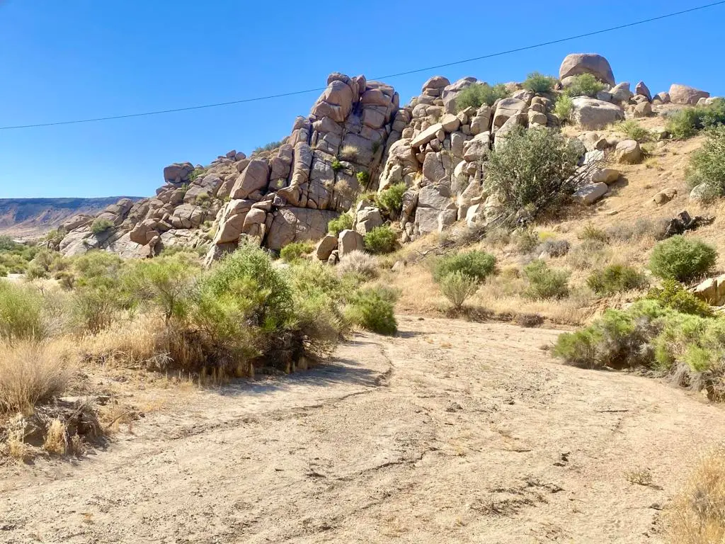 108 Riverside Drive, Pioneertown, CA — listing photo 1