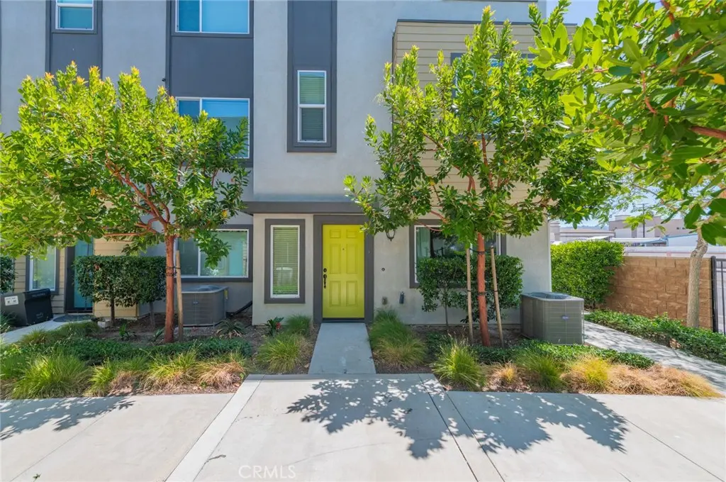 1215 Canoe Lane, Harbor City, CA — listing photo 1