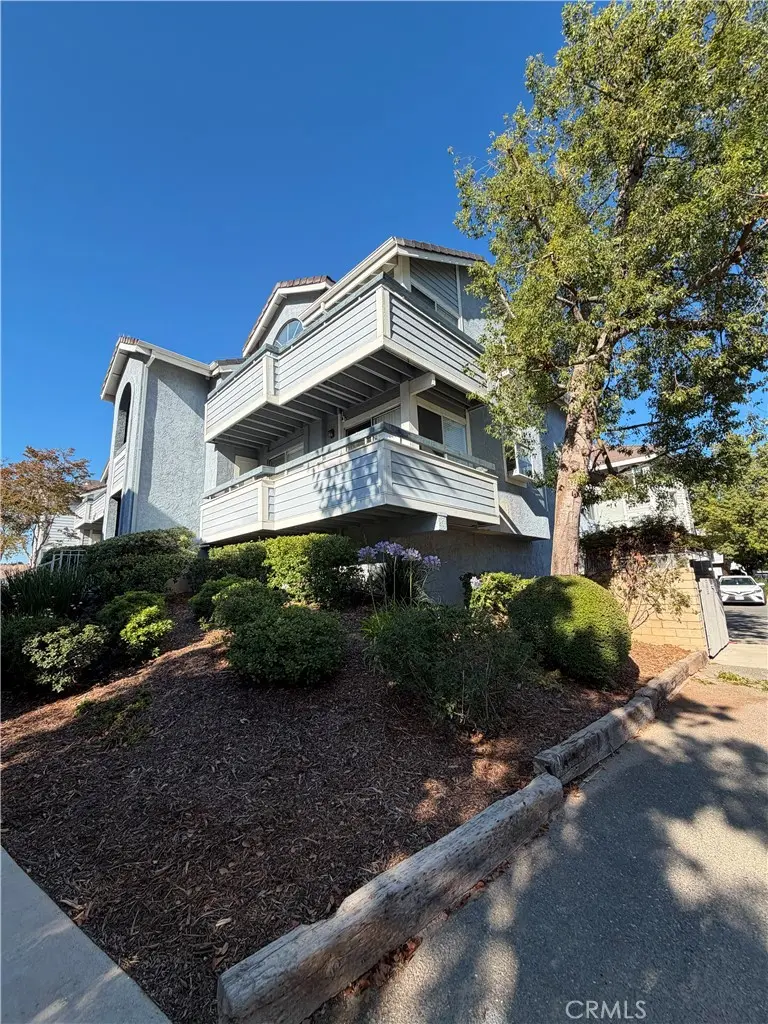 26964 Flo Ln 323, Canyon Country, CA — listing photo 1
