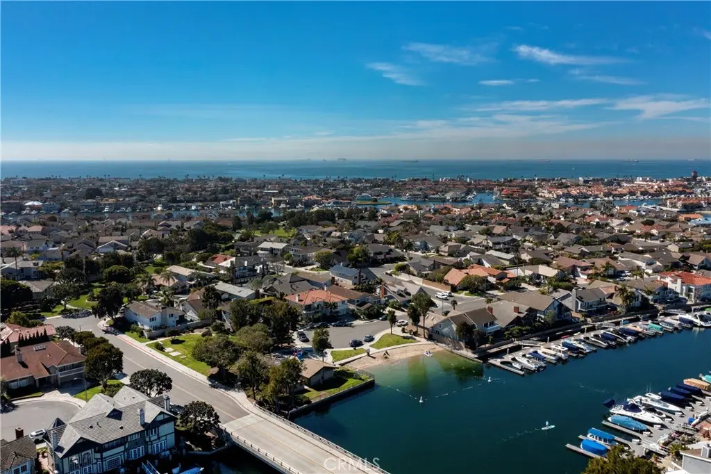 Single Family Residence for sale at 3661 Pirate, Huntington Beach, CA featuring 4 beds and 5 baths
