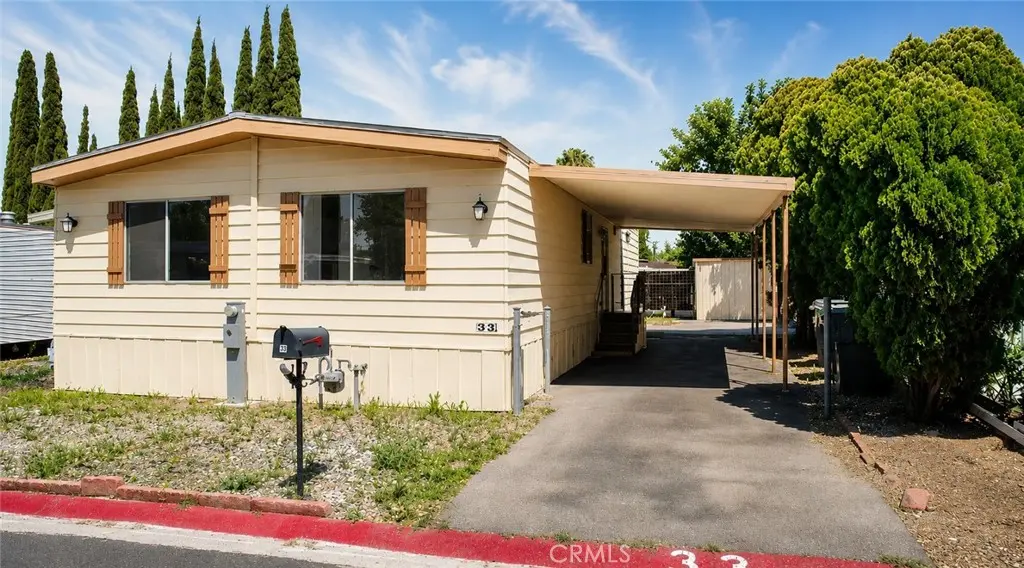 Manufactured In Park for sale at 995 Pomona 33, Corona, CA featuring 3 beds and 2 baths