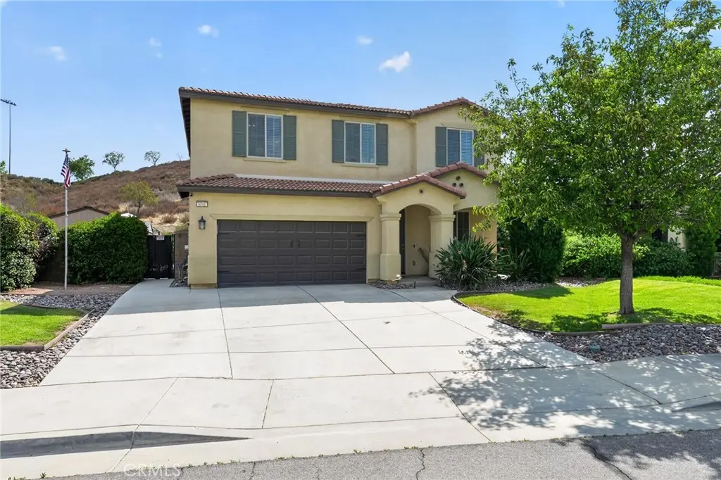 Single Family Residence for sale at 30865 Oak Knoll, Menifee, CA featuring 4 beds and 3 baths