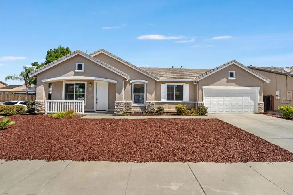Single Family Residence for sale at 3 Mill Springs Court, Pittsburg, CA featuring 3 beds and 2 baths